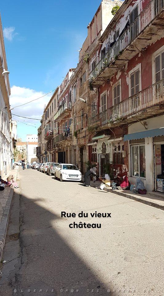 ORAN RUE DU VIEUX CHATEAU.jpg
